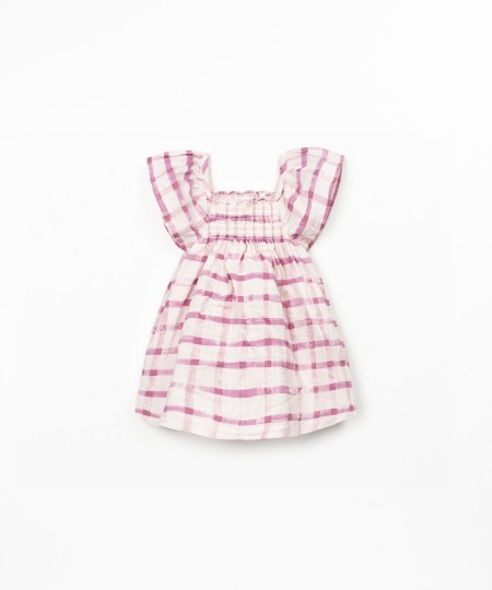 Fabric dress in natural fibers