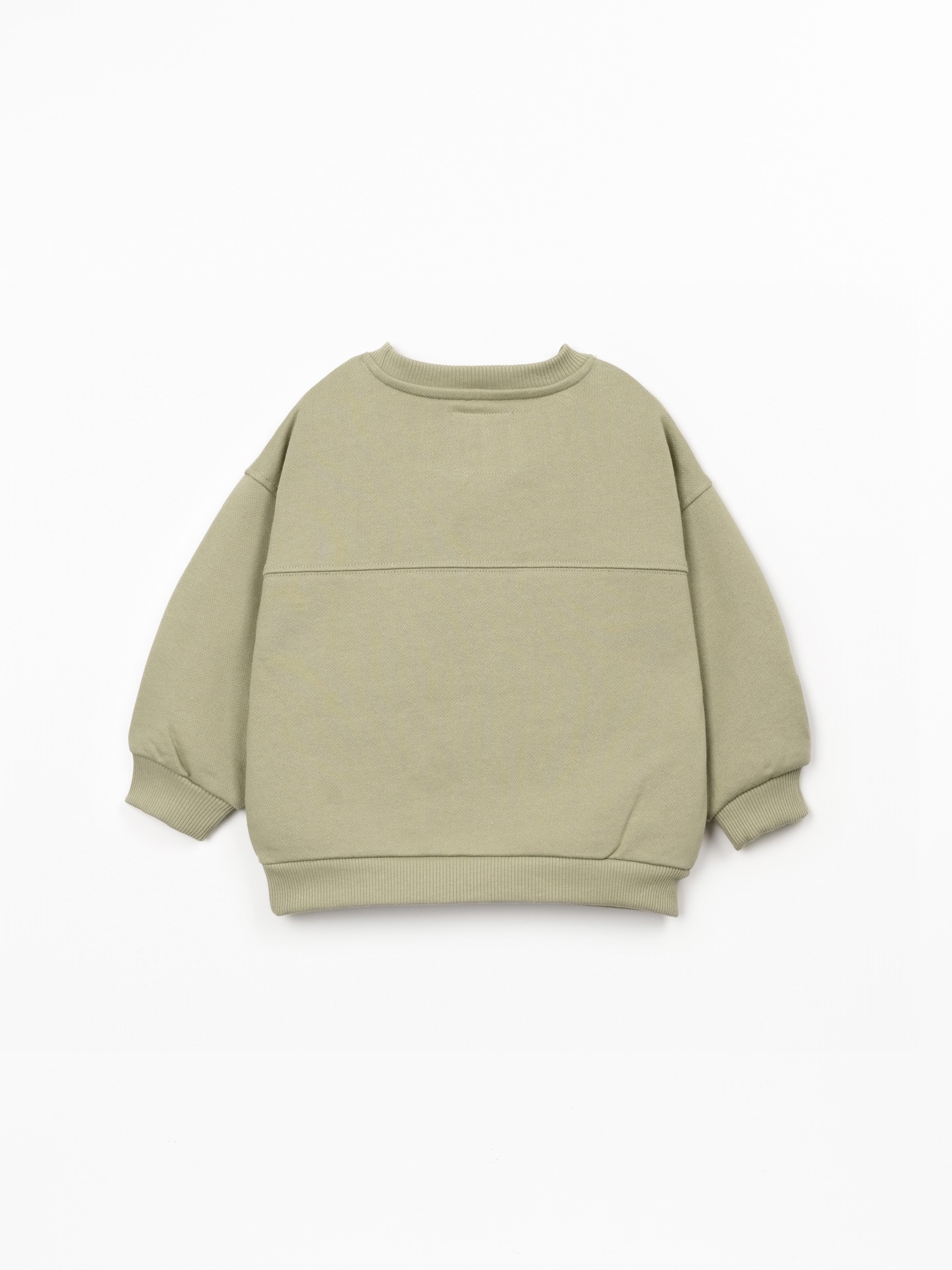 Knit sweater with recycled cotton