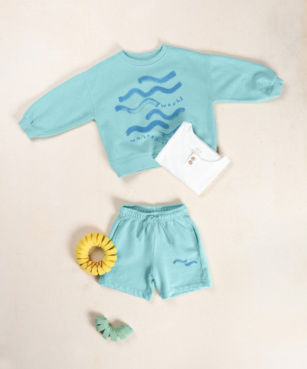 Sweatshirt with illustration on the back