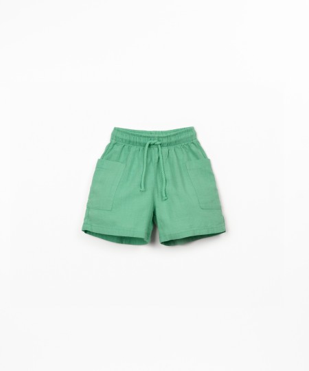 Fabric shorts with adjustable drawstring