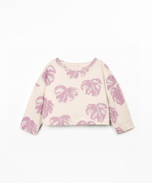 Sweatshirt with wide neckline