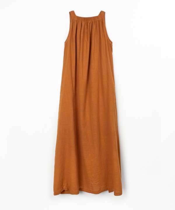 Long sleeveless dress in organic cotton