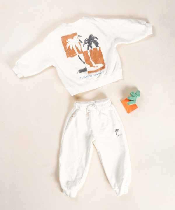 Pantaloni in fibre naturali con disegno