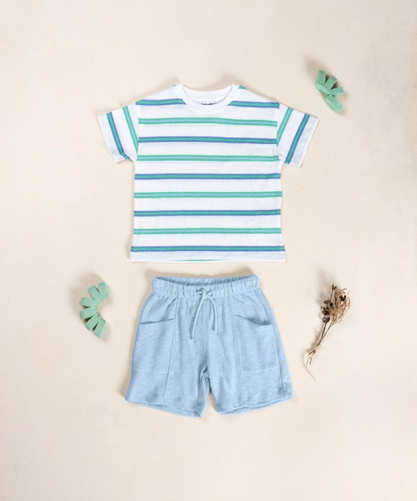 T-shirt mistura de fibras naturais com padr�o de riscas