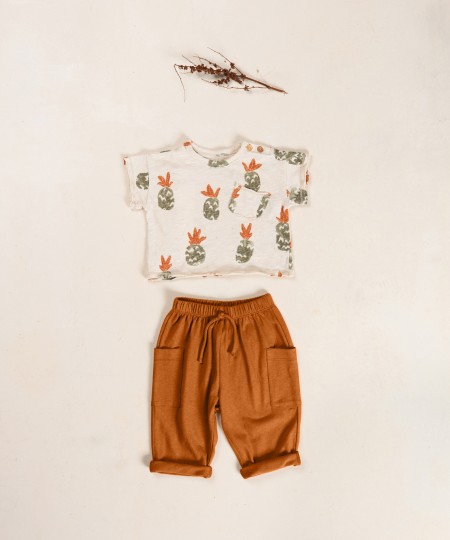 Calça de malha em algodão orgânico e linho