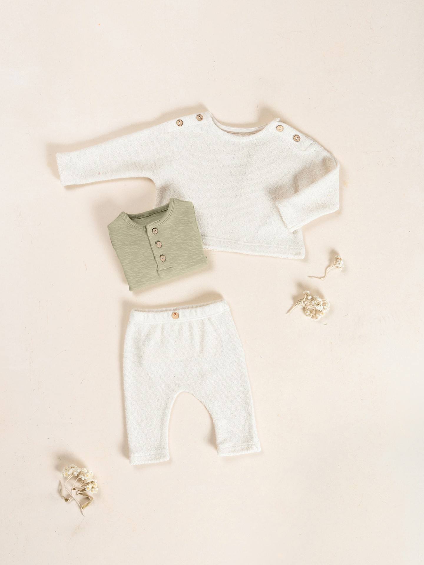 Pull en mélange de fibres naturelles et recyclées