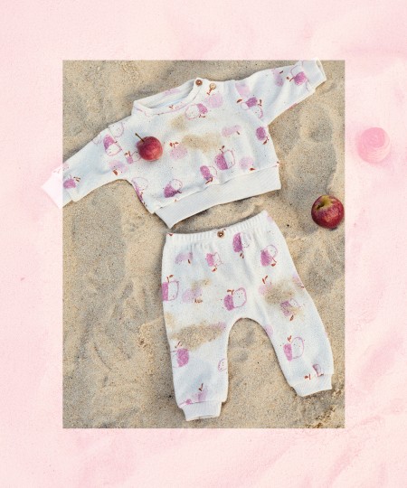 Pull avec imprim� de pommes