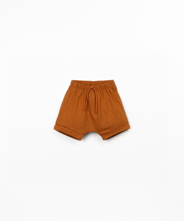 Knit shorts in organic cotton and linen