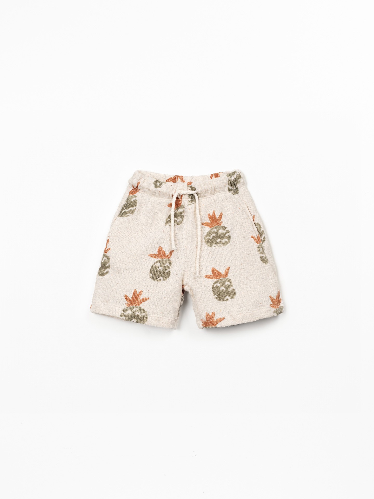 Jersey shorts with pineapple print