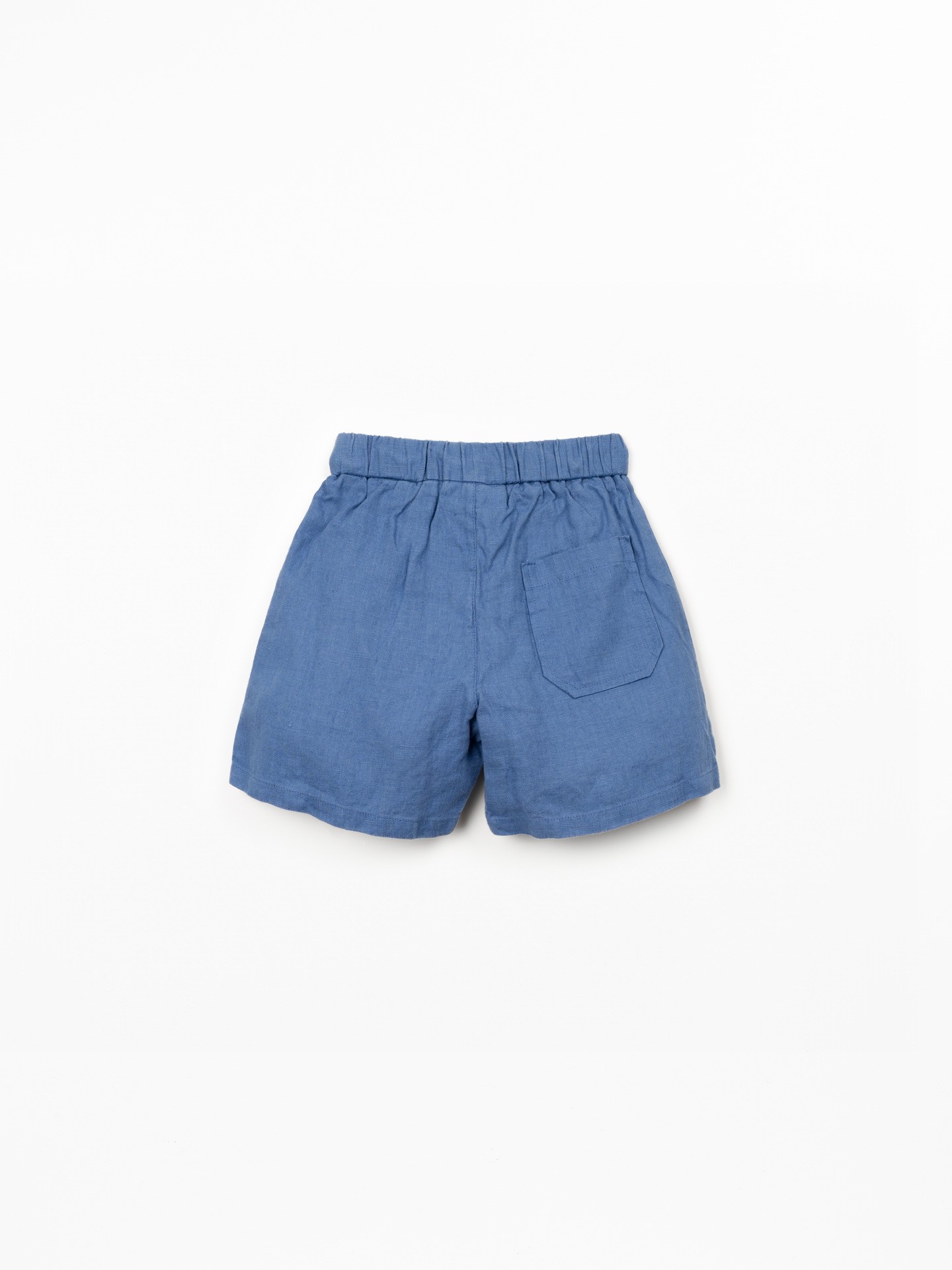 Pantalones cortos de lino con cinturón ajustable