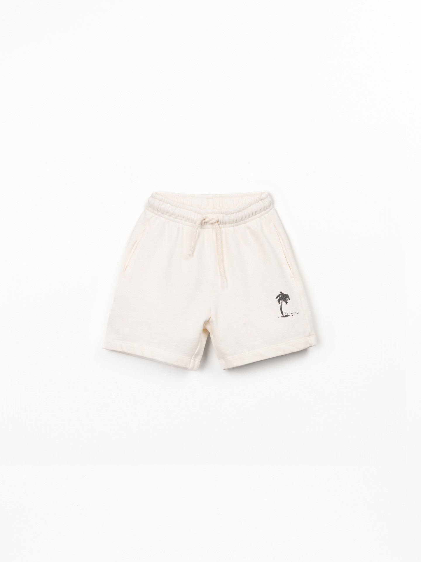 Short avec dessin à l?avant