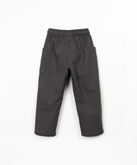 Calça de tecido em algodão orgânico