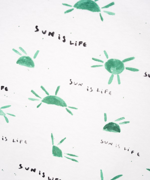 Anti-UV T-shirt with sun print