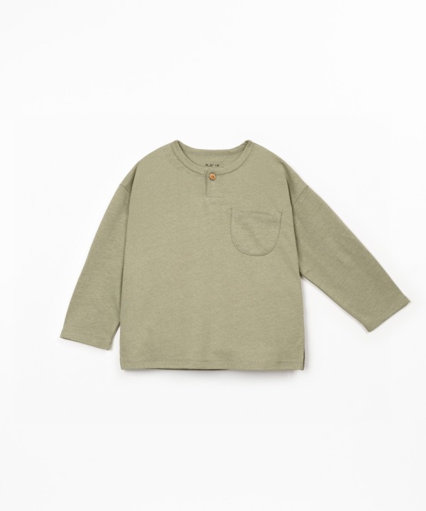 Camisola de manga comprida com bolso no peito