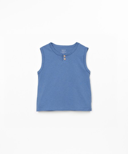 Sleeveless t-shirt in blend of natural and recycled fibers
