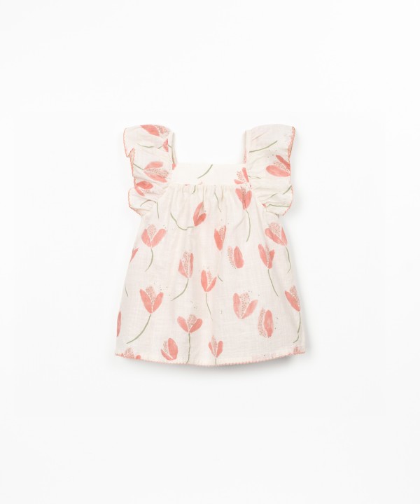 Robe en tissu avec imprim� de tulipes
