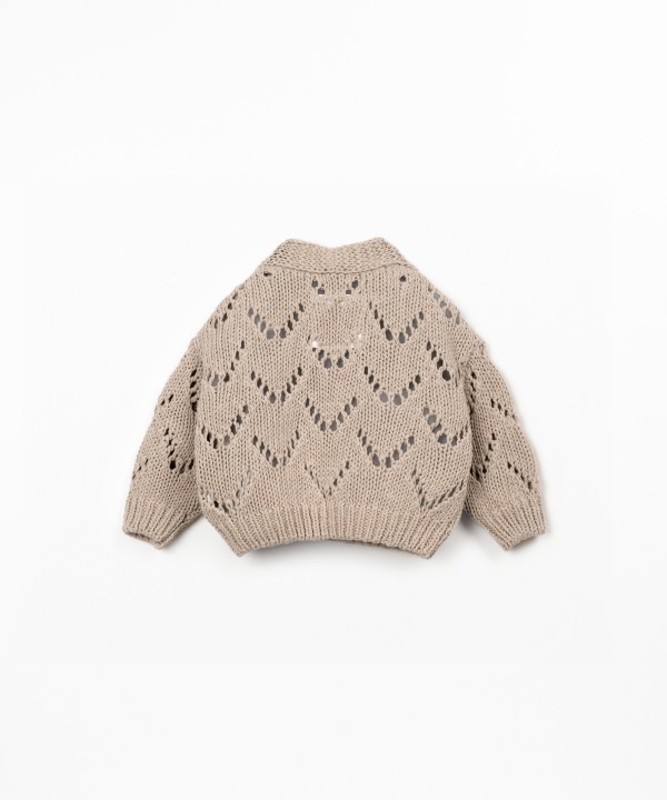 Casaco tricot com bot�es de coco