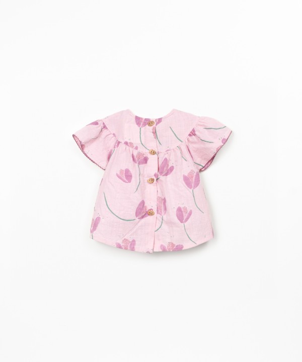 T�nica con estampado de tulipanes