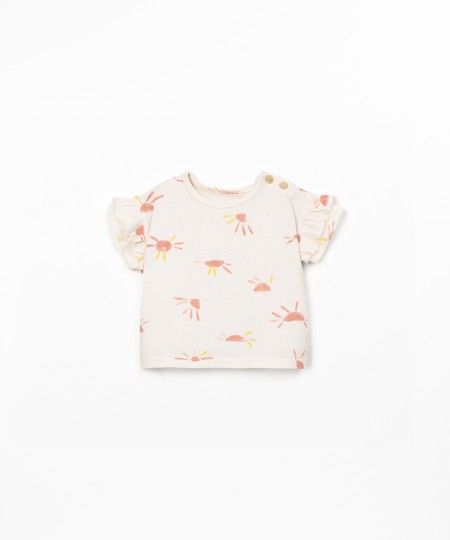 T-shirt anti-UV com mistura de fibras recicladas e fibras naturais