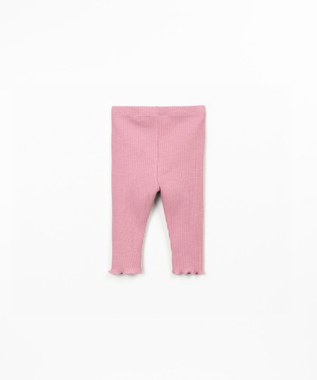 Leggings caneladas em algodão orgânico