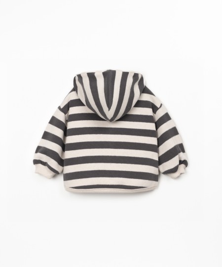Hooded jacket with striped pattern