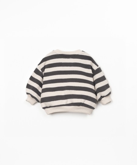 Maglione in misto fibre naturali e fibre riciclate