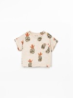 T-shirt with shoulder opening