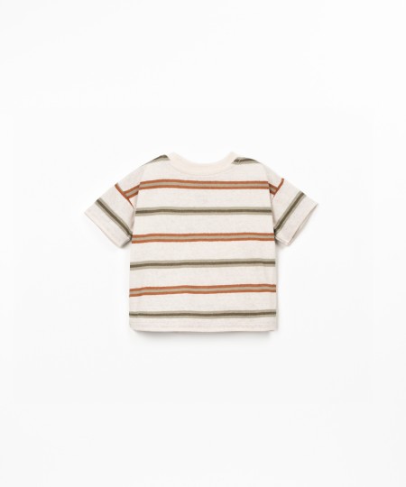 T-shirt con motivo a righe