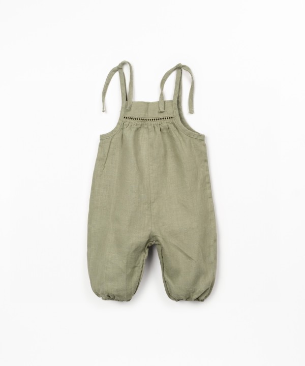 Macac�o de linho com al�as 