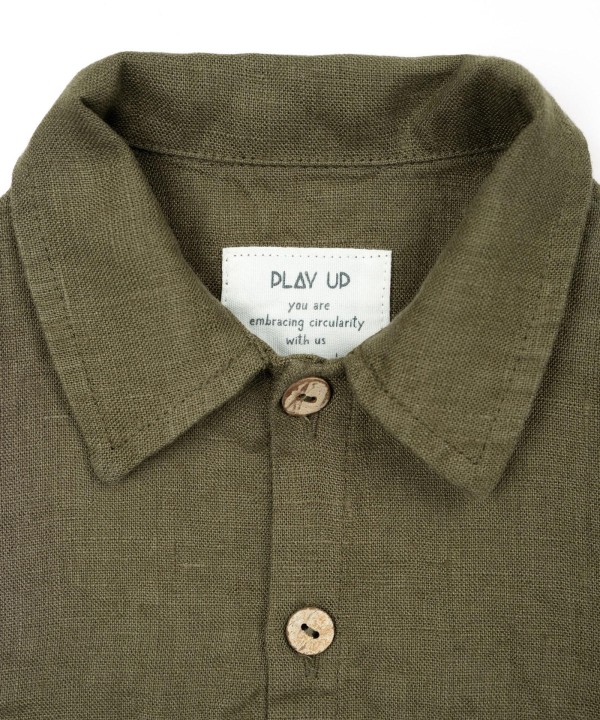 Chemise en tissu de lin