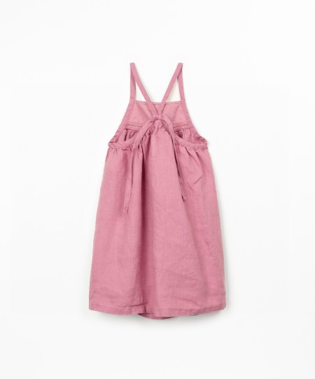 Robe en tissu de lin