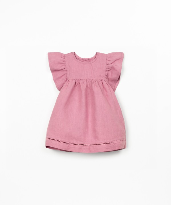 Robe en tissu de lin