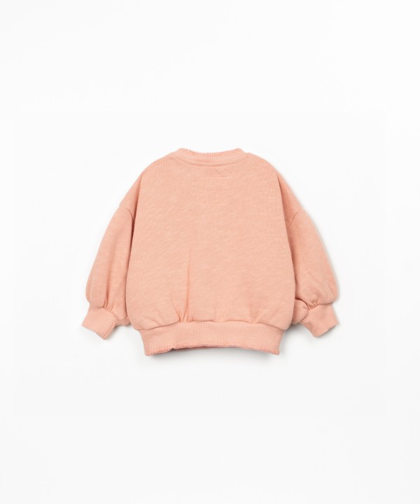 Sweater with a blend of natural fibers