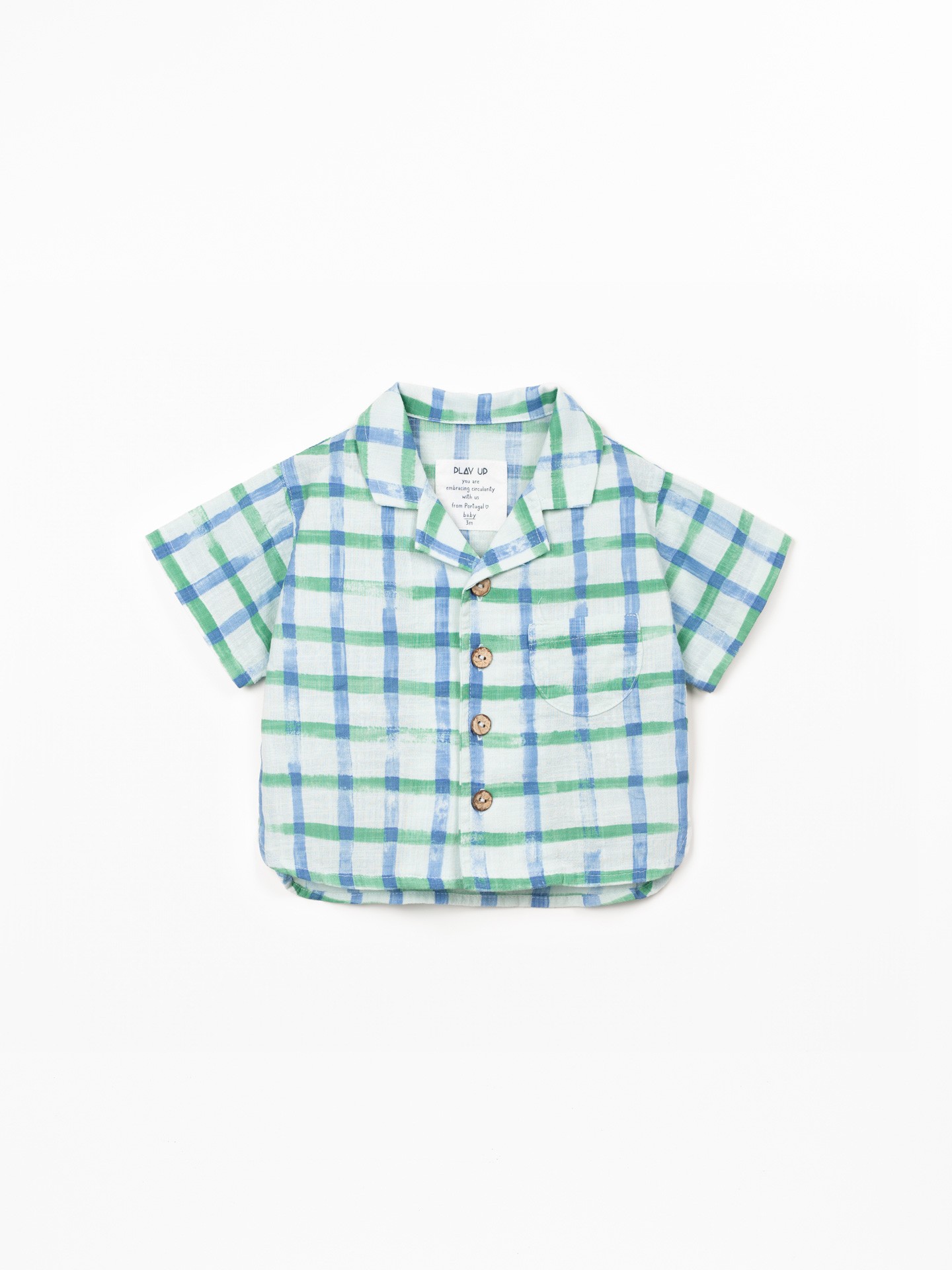 Chemise en tissu avec fibres naturelles