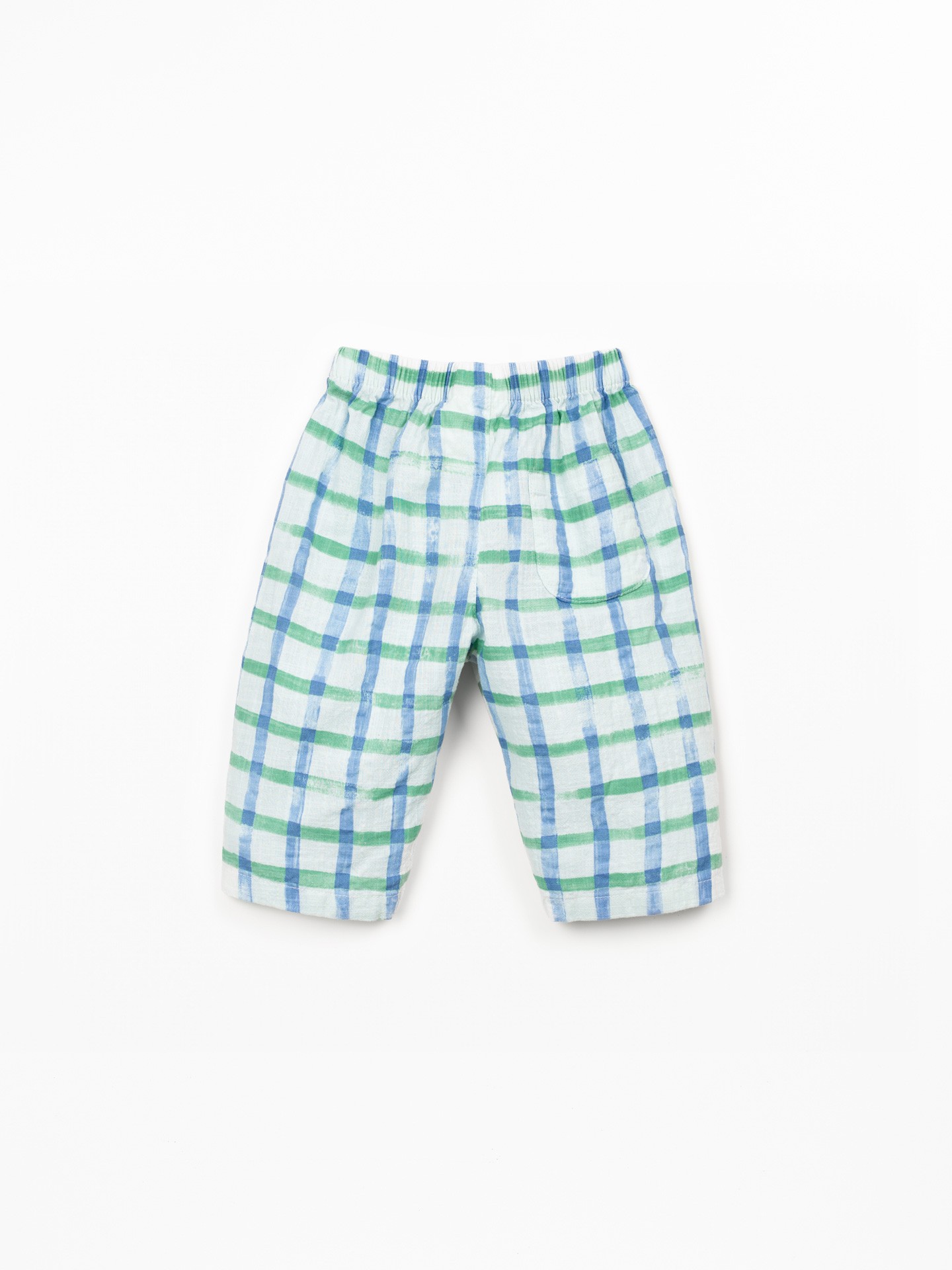 Woven trousers with natural fibers