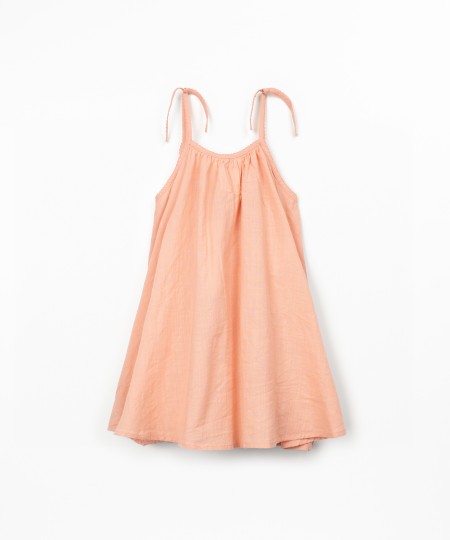 Robe en tissu de coton biologique