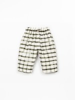 Fabric trousers with natural fibers