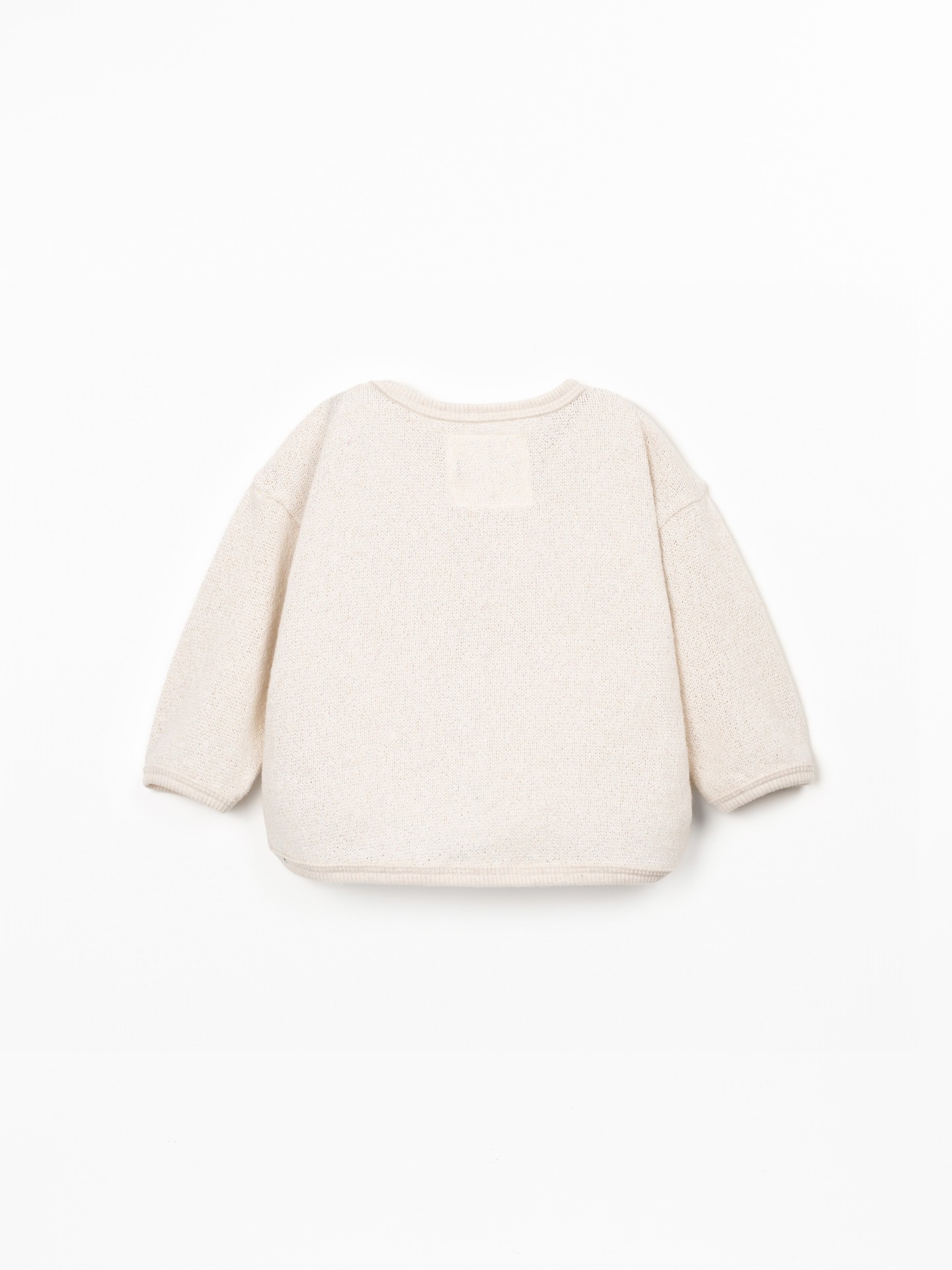 Pull en maille avec fibres recyclées