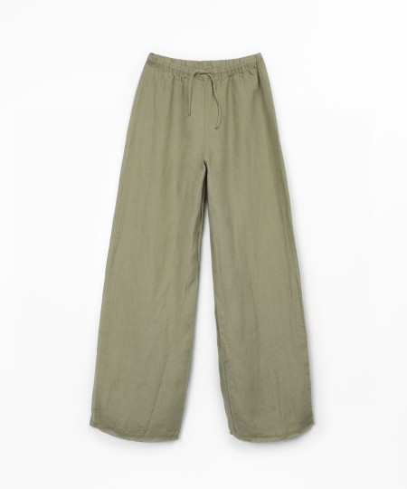 Linen trousers with adjustable belt