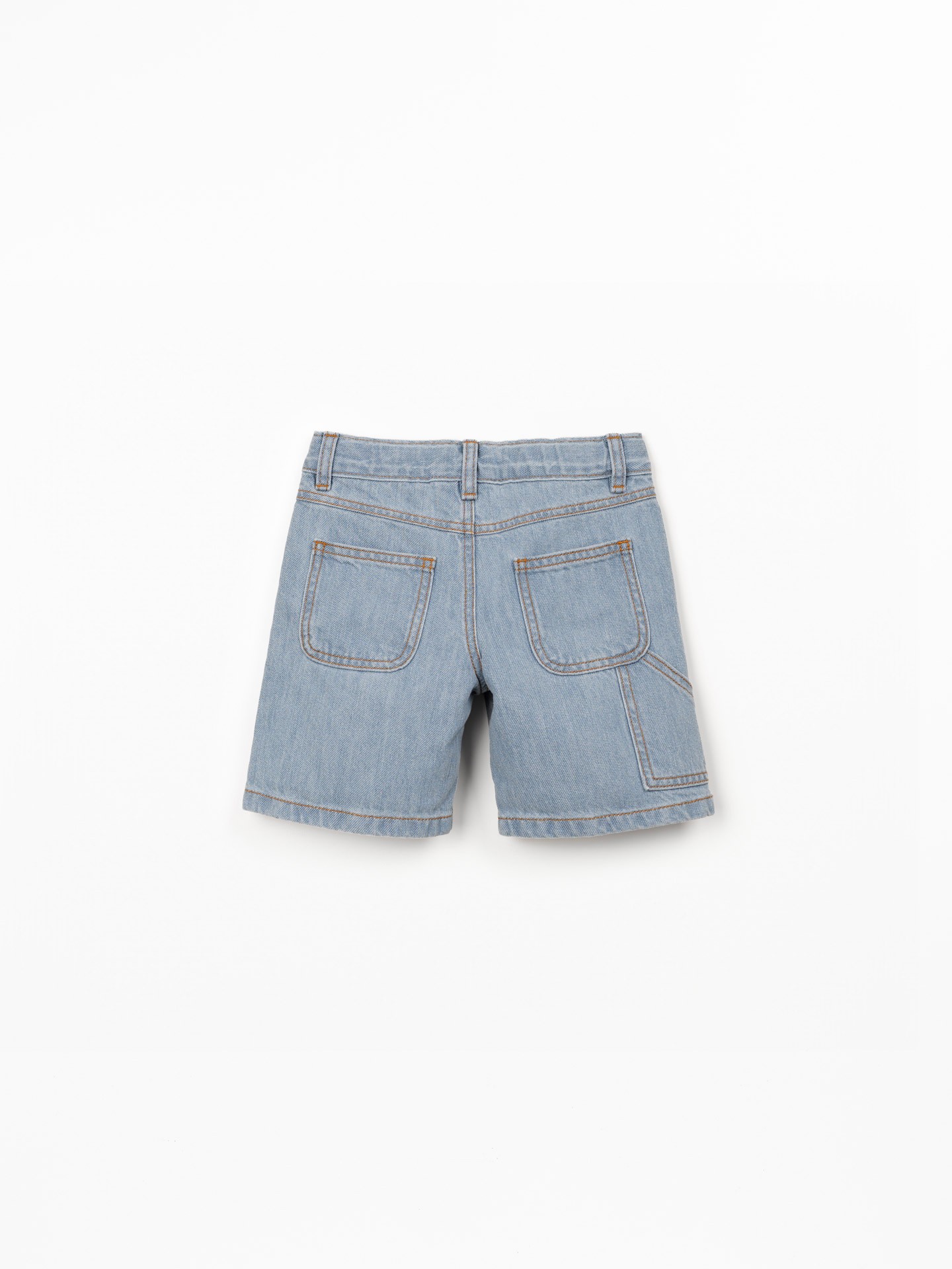 Short en denim avec ceinture réglable