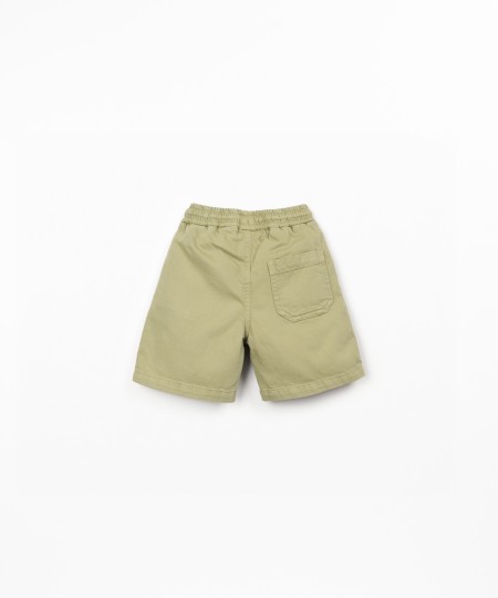 Short en sergé avec poches et cordon ajustable