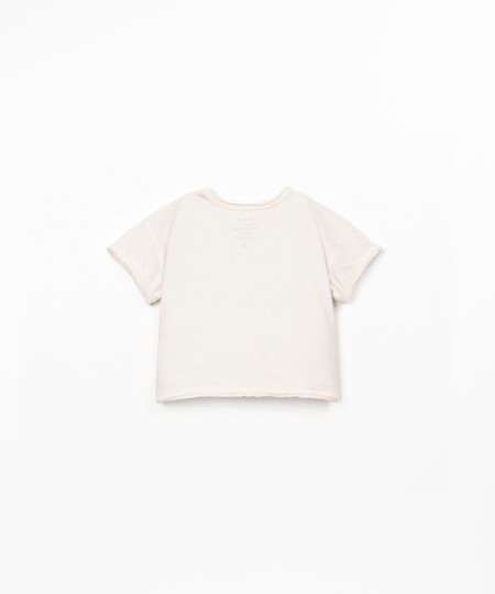 T-shirt con stampa frontale