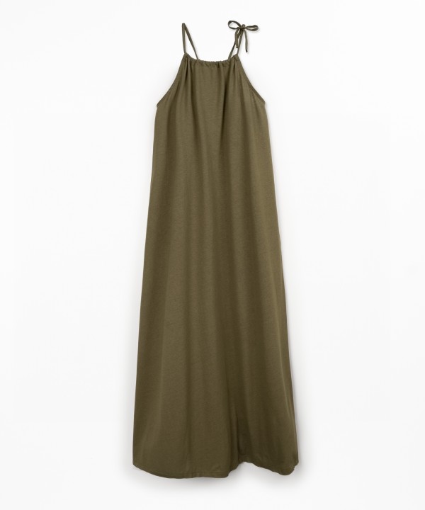 Vestido largo con tirantes