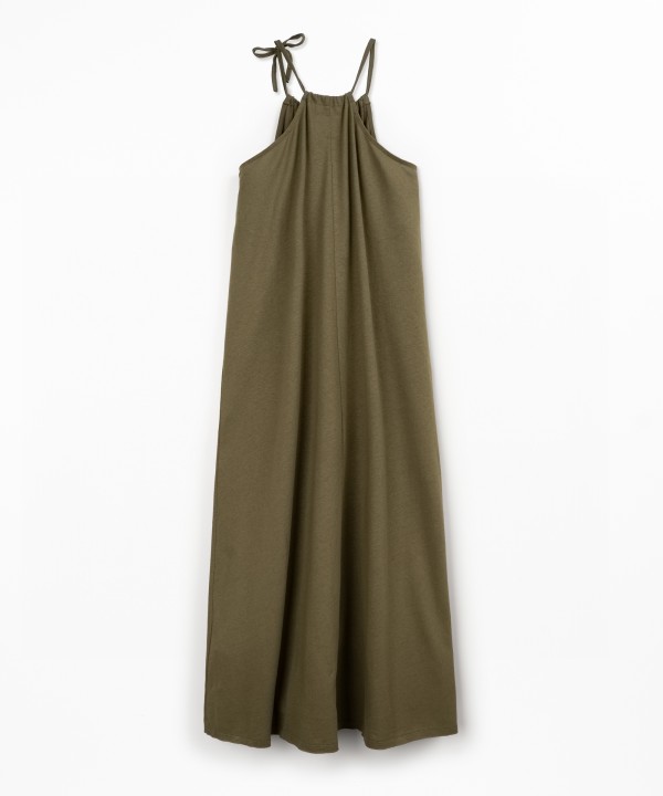 Vestido largo con tirantes