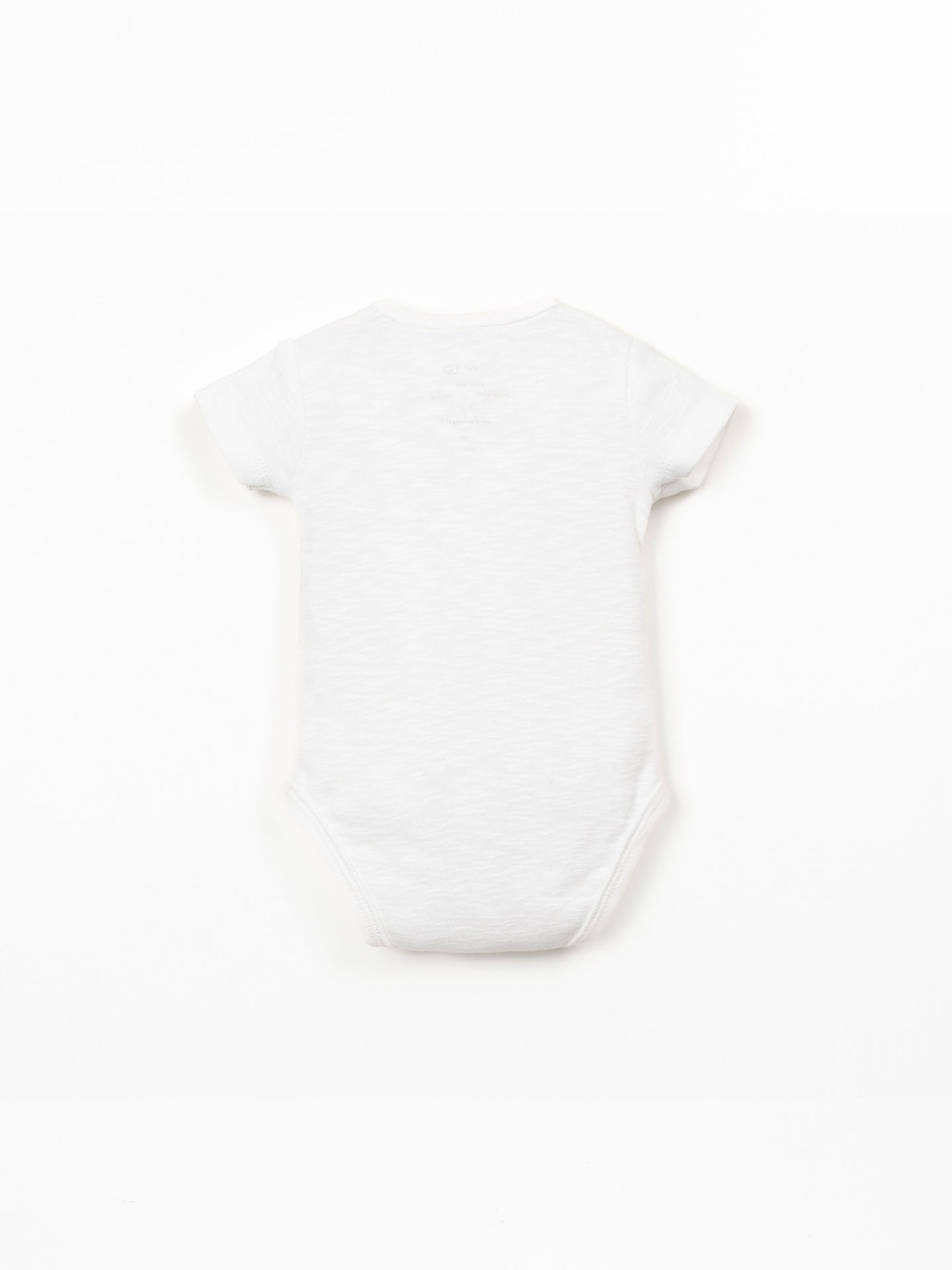 Organic cotton bodysuit with short sleeves