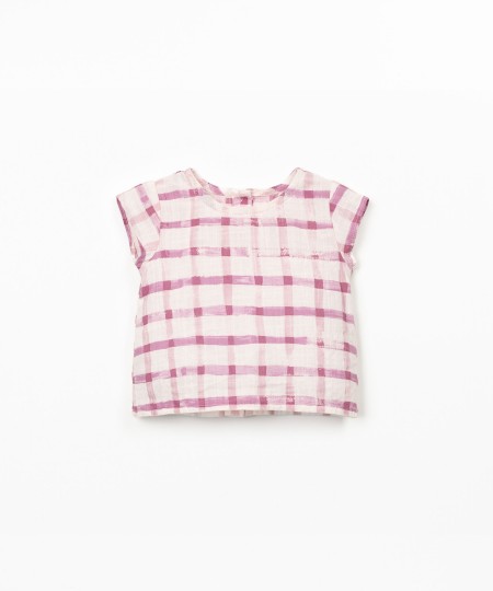 Blouse with checkered print