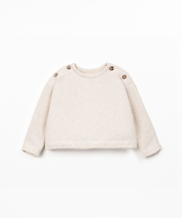 Camisola com mistura de fibras naturais e fibras recicladas