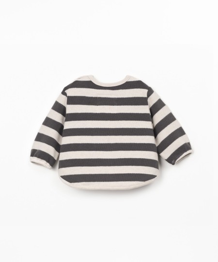 Camisola de malha às riscas