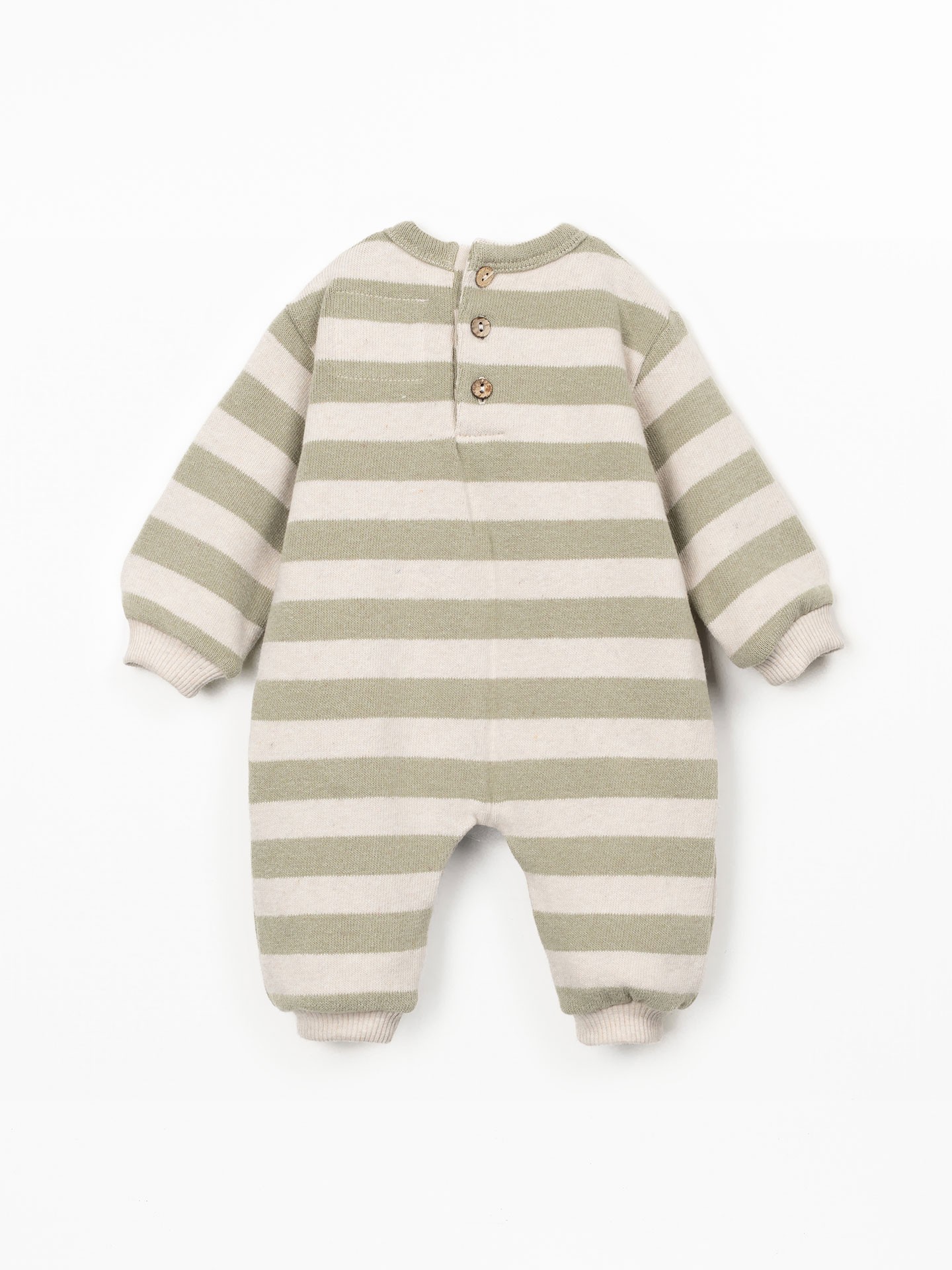 Macacão com mistura de algodão regenerativo e algodão reciclado