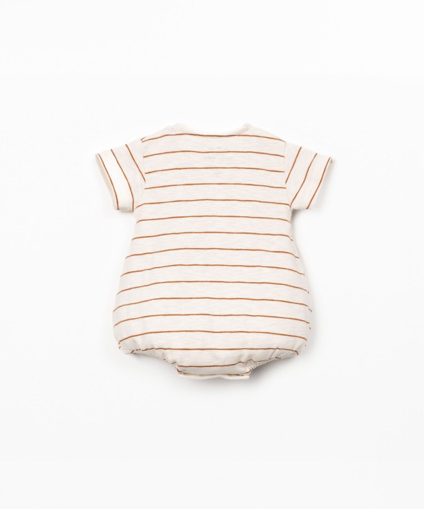 Macac�o �s riscas  em algod�o org�nico 